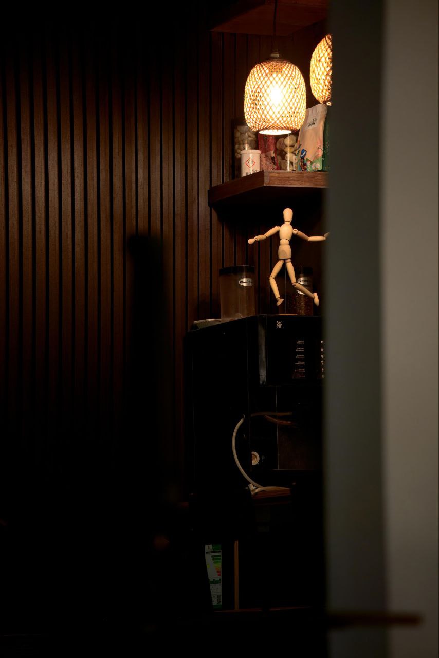 زوايا المقر